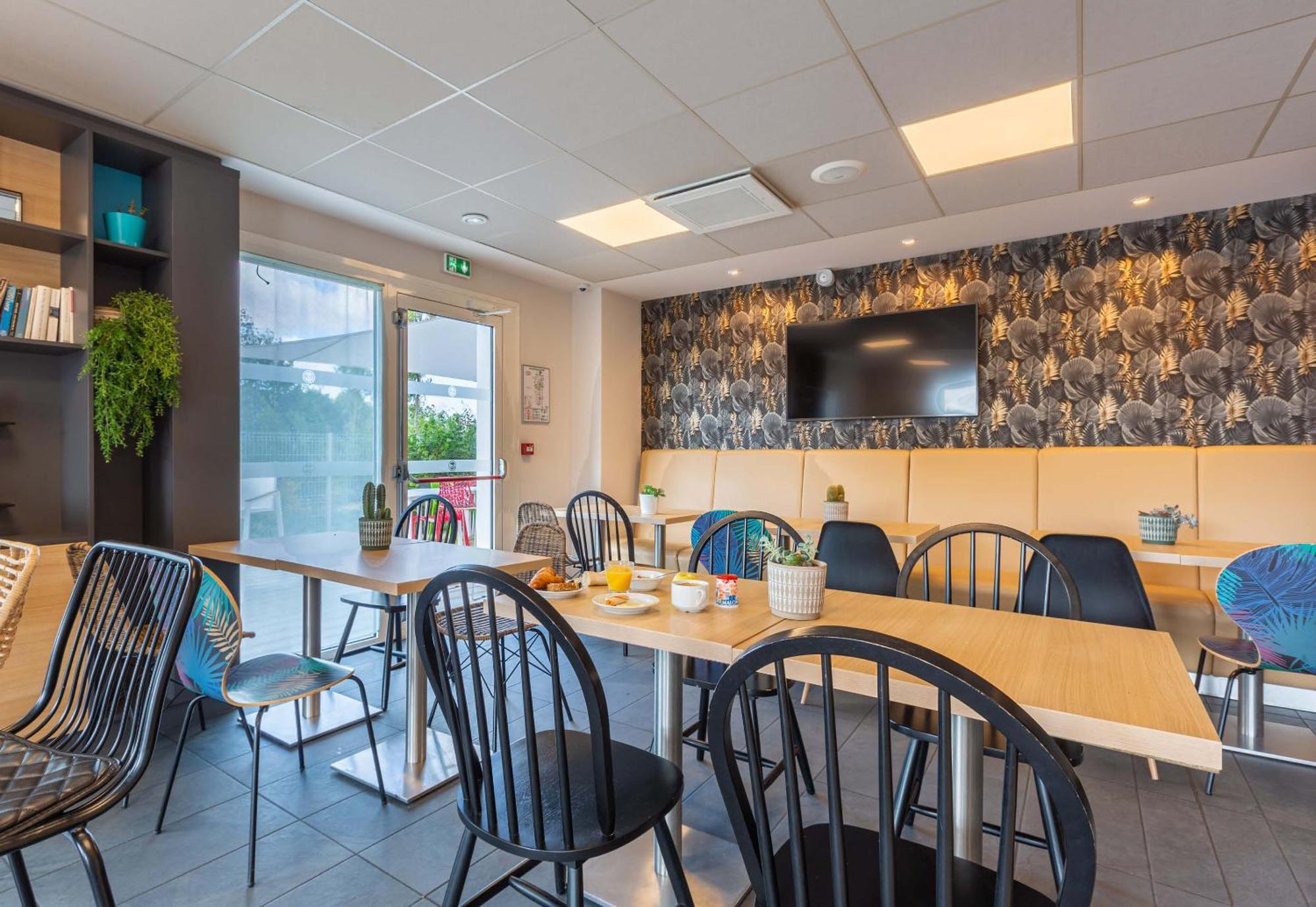 B&B Hotel Chartres Oceane エクステリア 写真